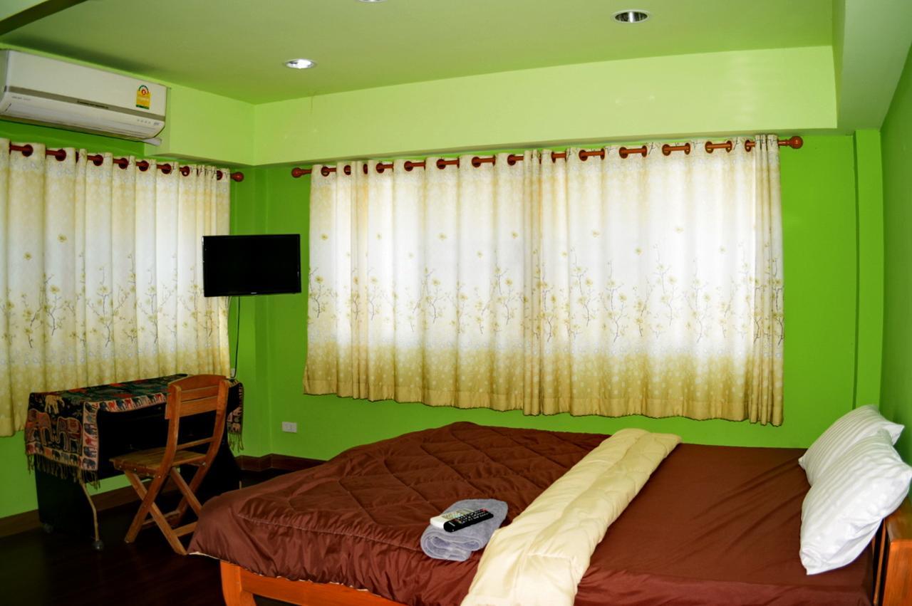 Room To Let Chiang Mai Esterno foto
