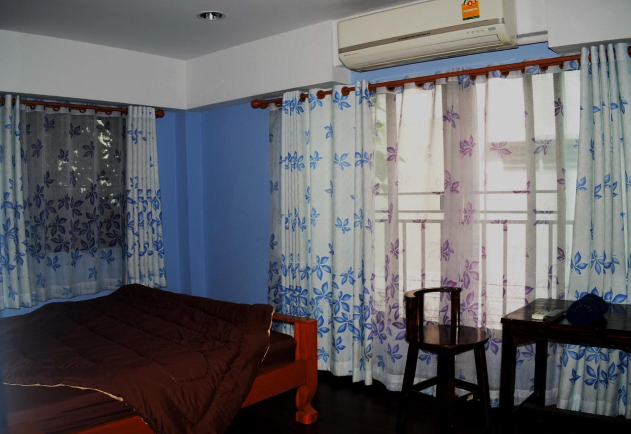 Room To Let Chiang Mai Esterno foto
